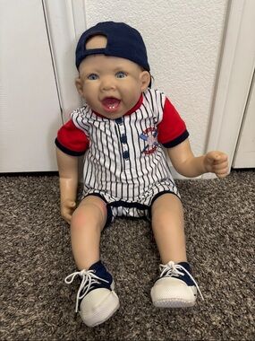 CHYLE 2004 ADG Reborn Realistic Boy Doll Michael Little Slugger Baseball Outfit